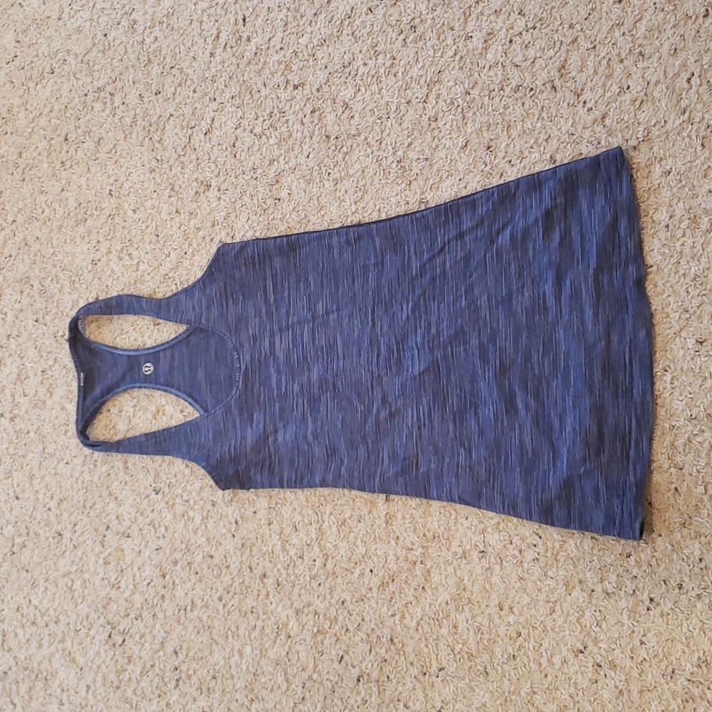 Never worn Lululemon Tank